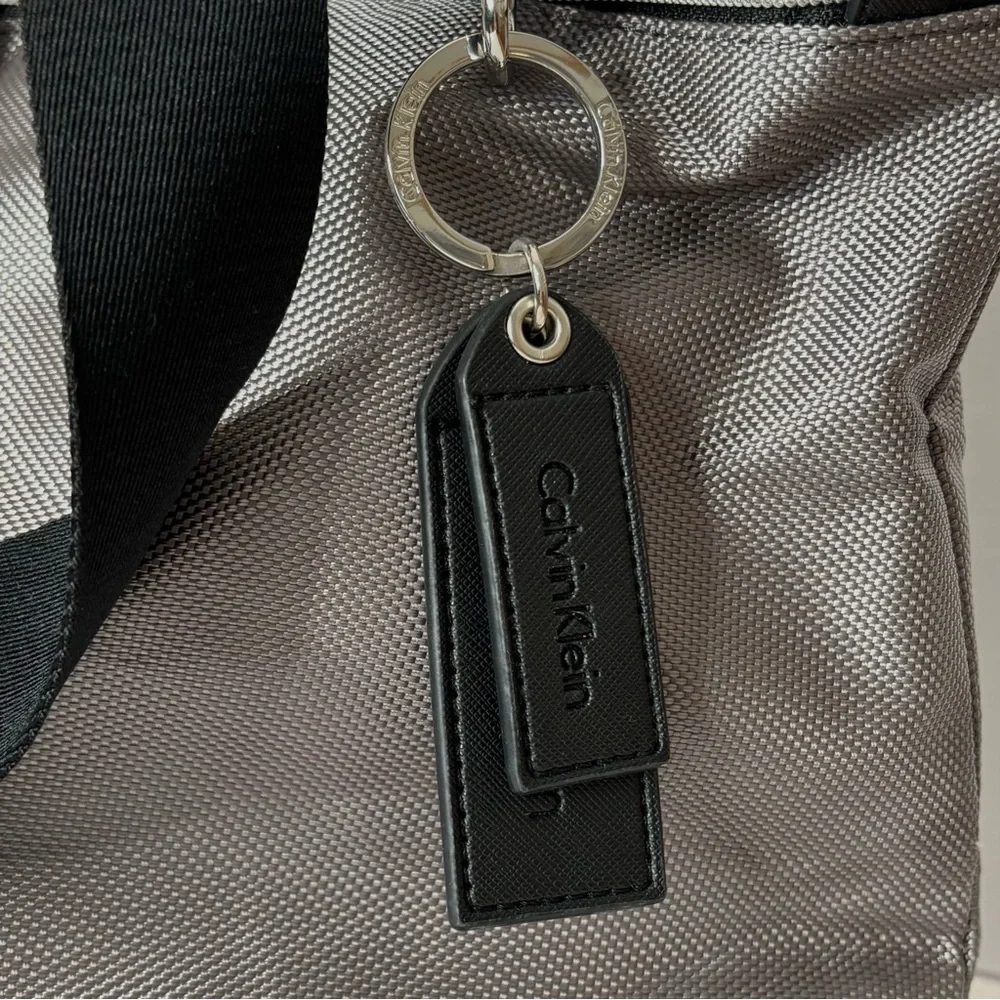Calvin Klein Large Nylon Zip Tote Bag Gunmetal Gray Logo Straps Travel Work NEW